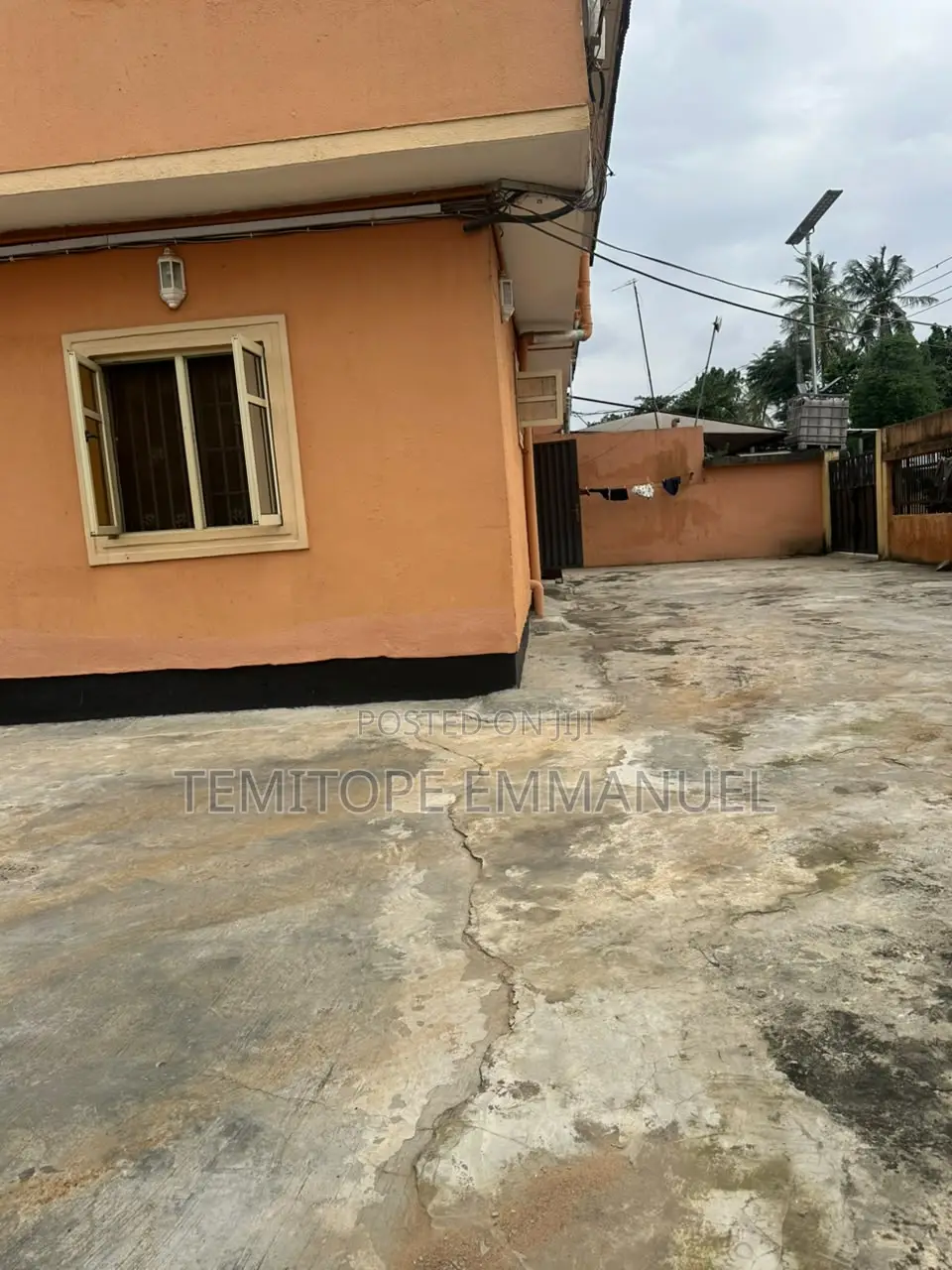 Furnished 11bdrm Block of Flats in Dopemu for sale in Dopemu