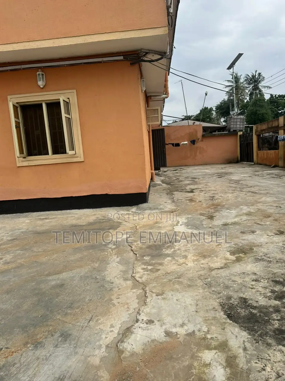 Furnished 11bdrm Block of Flats in Dopemu for sale in Dopemu