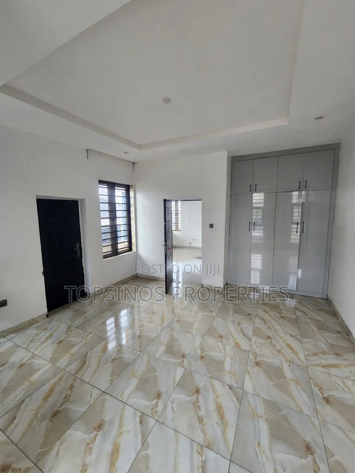 2bdrm Block of Flats in Life Camp for rent in Life Camp