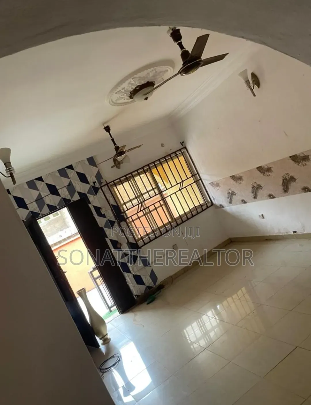 3bdrm Apartment in Zionist Estate, Akala Express for rent in Akala Express
