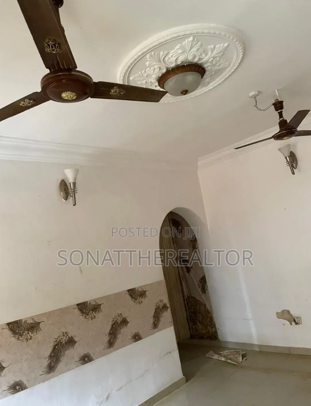 3bdrm Apartment in Zionist Estate, Akala Express for rent in Akala Express