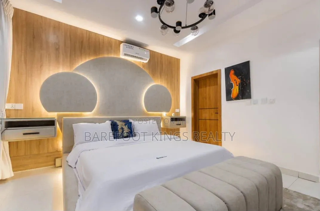 Luxury 2Bedroom in Lekki Phase 1