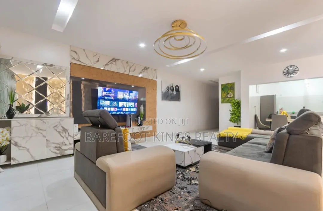 Luxury 2Bedroom in Lekki Phase 1