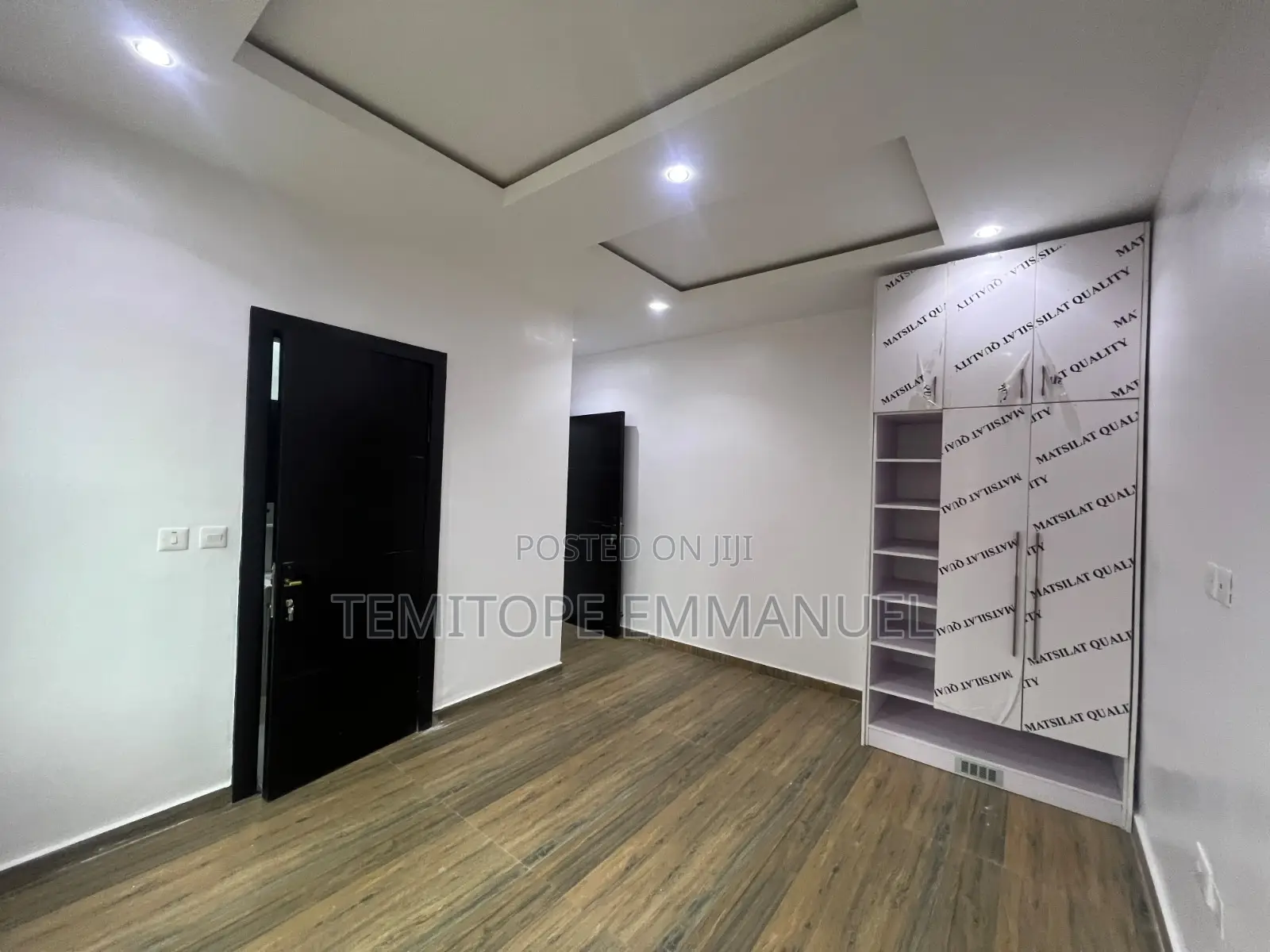Furnished 20bdrm Block of Flats in Lekki Phase 1 for rent in Lekki Phase 1