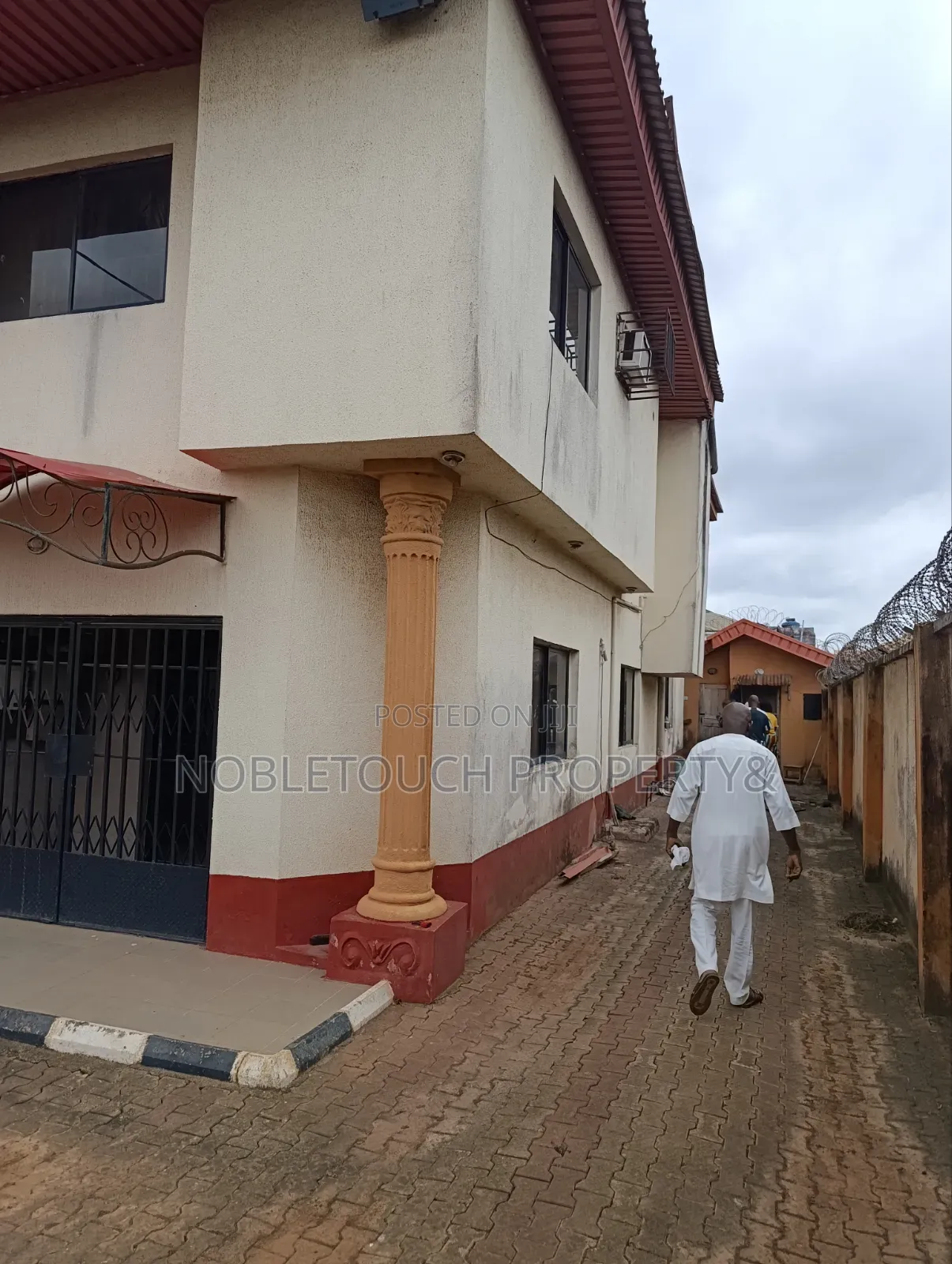 5bdrm Duplex in Grace Land Estate for sale in Iseri Olofin