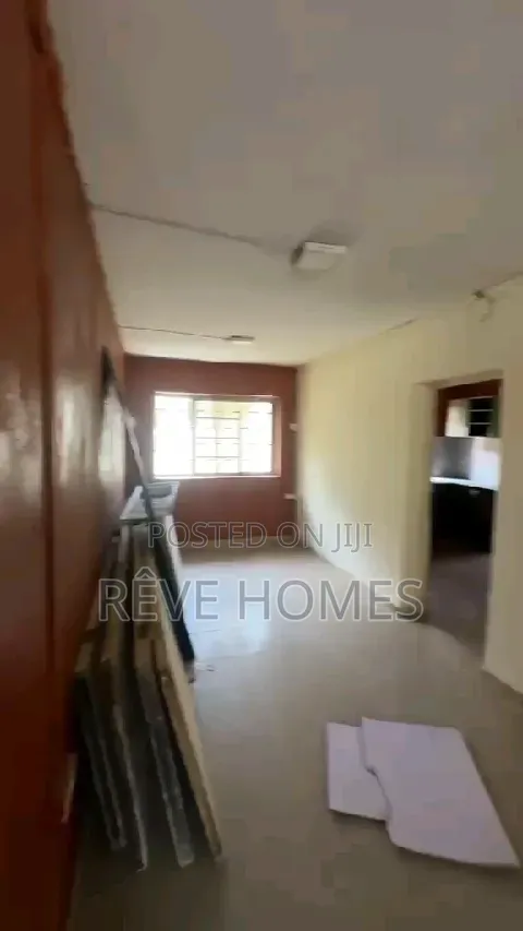 3bdrm Block of Flats in Akoka for rent in Akoka