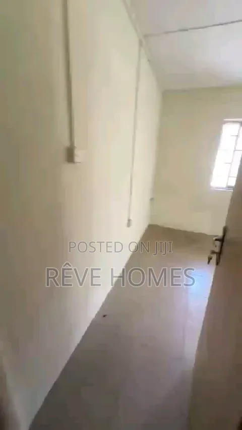 3bdrm Block of Flats in Akoka for rent in Akoka