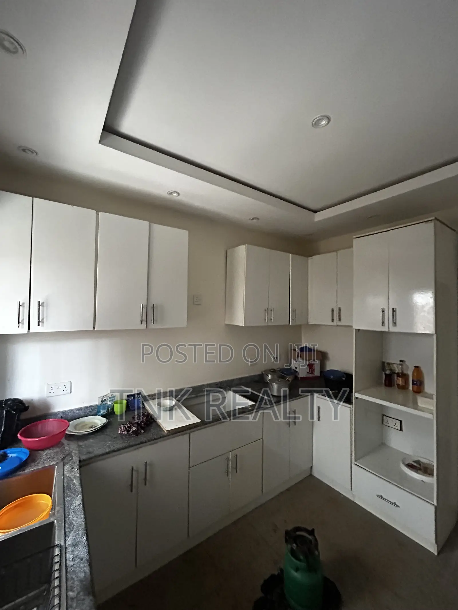 Furnished 3bdrm Townhouse/Terrace in Jahi for sale in Jahi