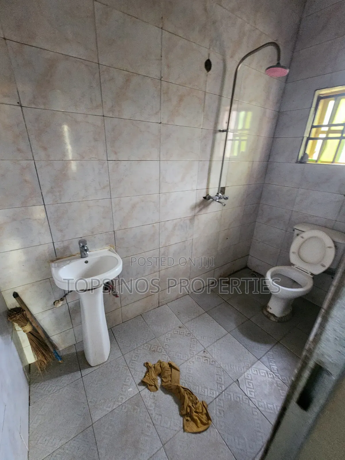 2bdrm Block of Flats in Dawaki for rent in Dawaki