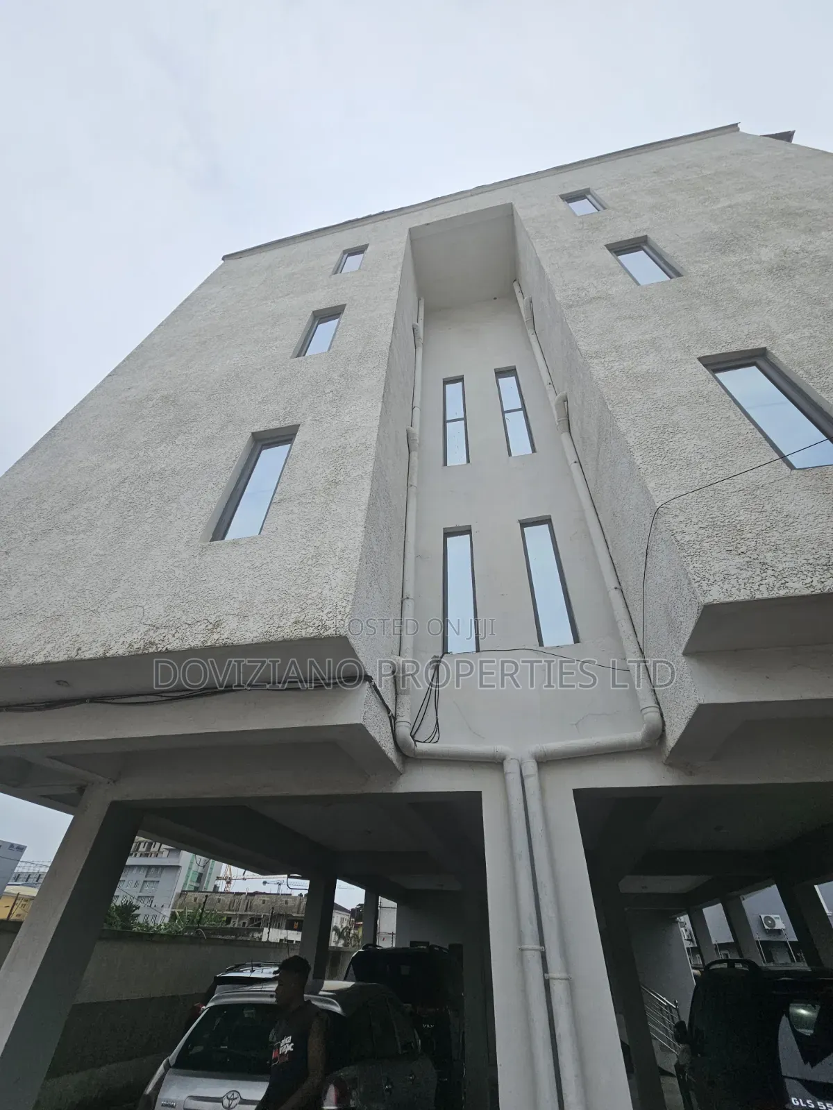 3bdrm Maisonette in Lekki Phase 1 for rent in Lekki Phase 1