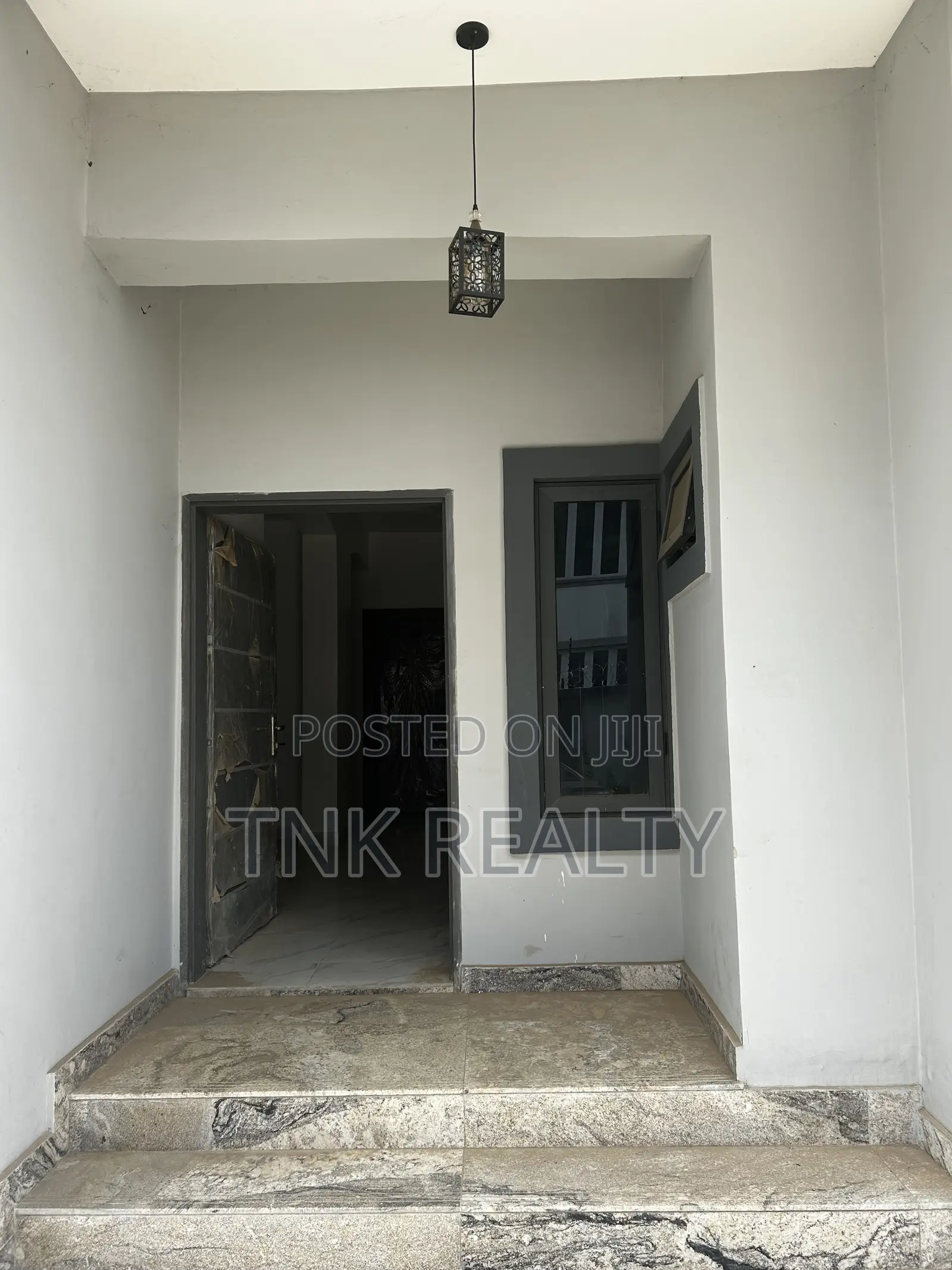 Furnished 4bdrm Townhouse/Terrace in Jahi for sale in Jahi