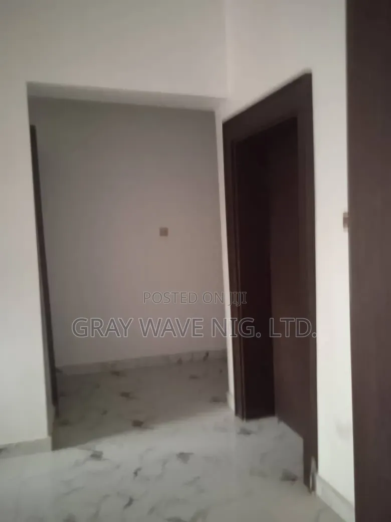4bdrm Duplex in Sabon Lugbe for rent in Sabon Lugbe
