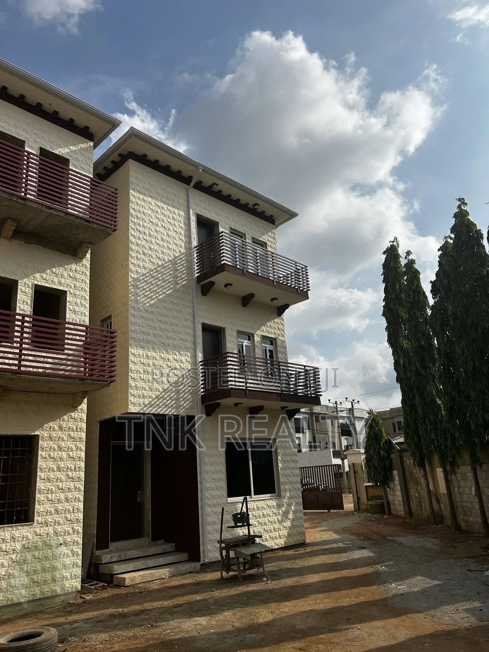 Furnished 4bdrm Townhouse/Terrace in Mabushi for sale in Mabushi