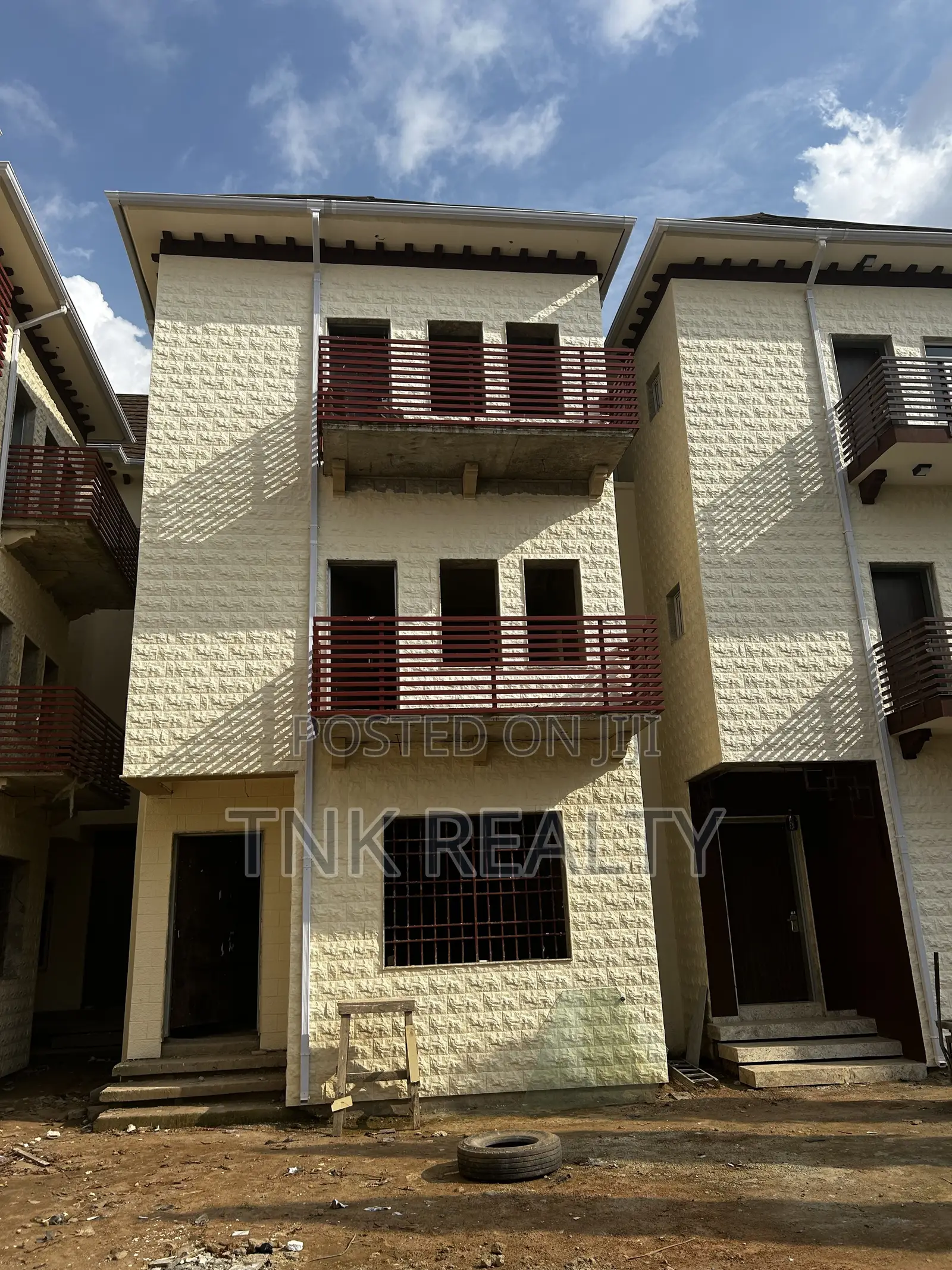 Furnished 4bdrm Townhouse/Terrace in Mabushi for sale in Mabushi