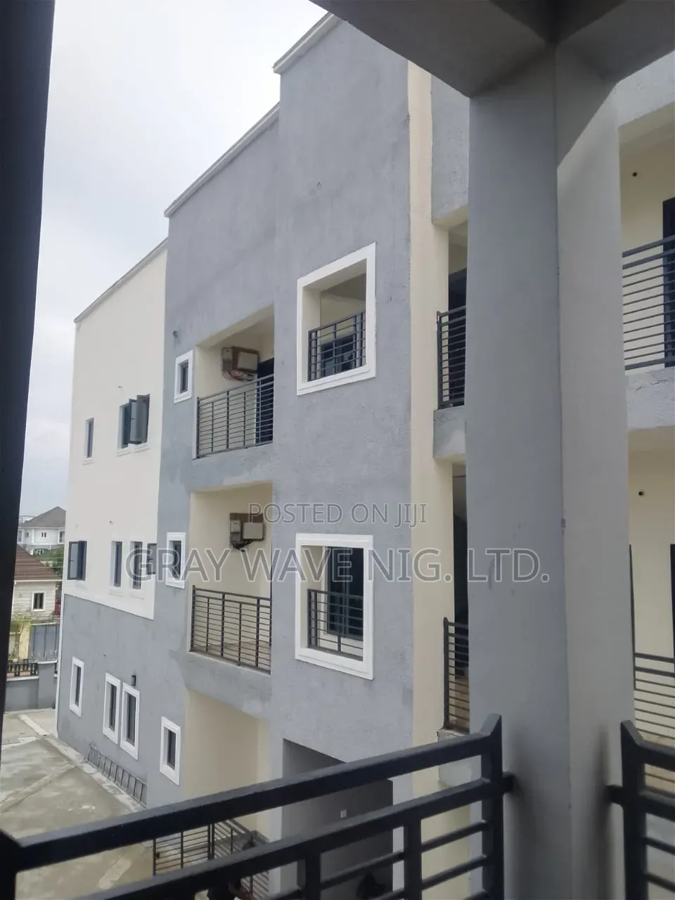 3bdrm Apartment in Sabon Lugbe for rent in Sabon Lugbe