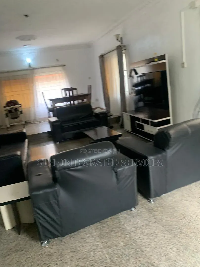 6bdrm Duplex in Ire Akari for sale in Ire Akari