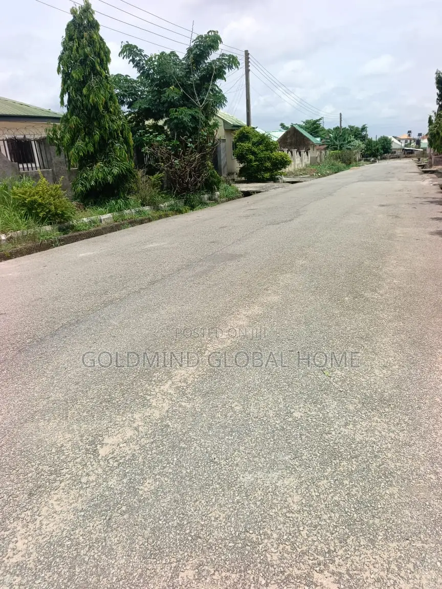 Shops for Sale Inside Spring Meadow Estate, Apo in Apo Resettlement