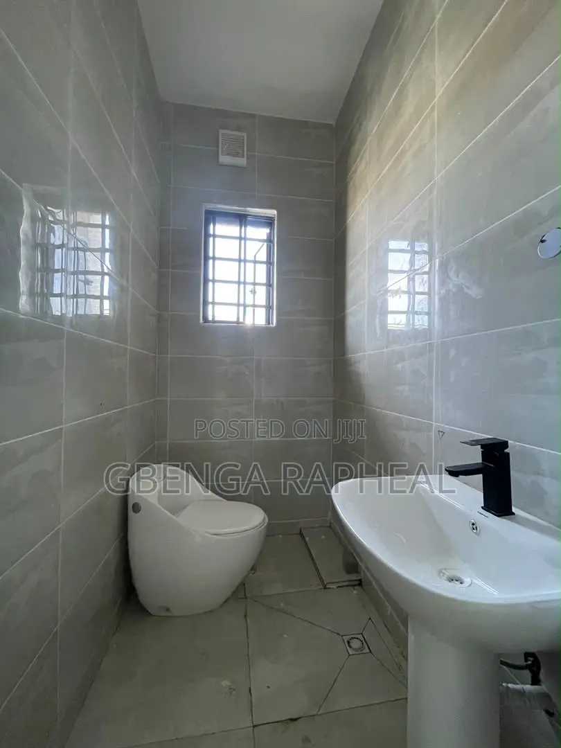 3bdrm Penthouse in Oniru, Victoria Island for sale in Victoria Island