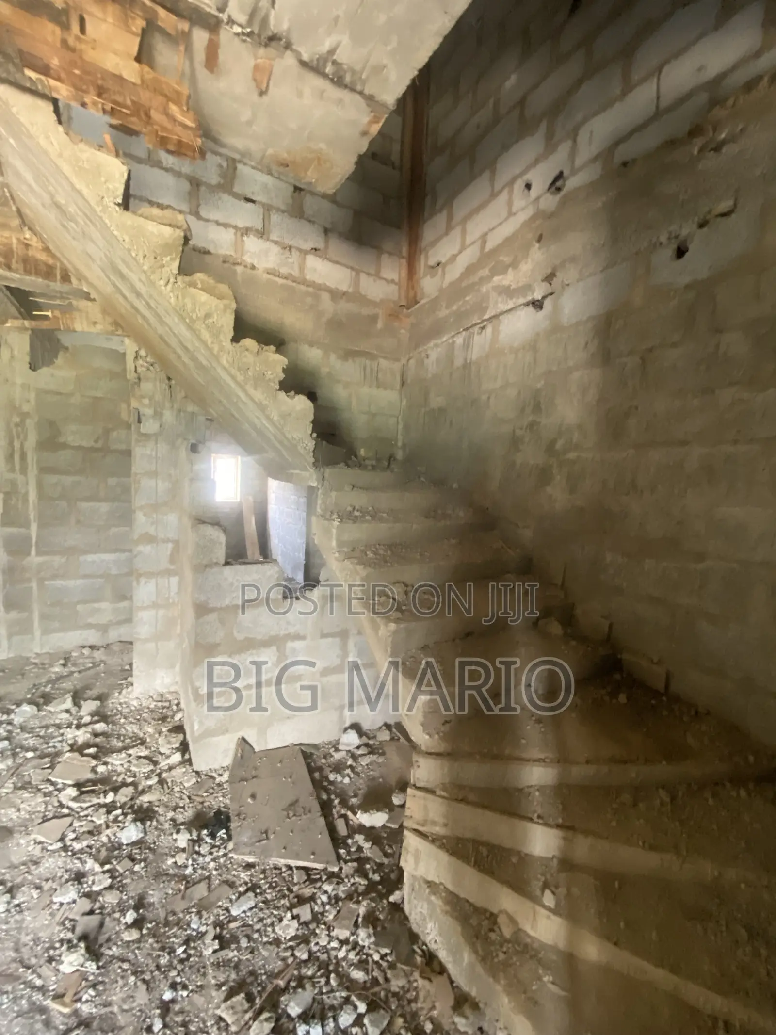 4bdrm Duplex in Brains And Hammers, Life Camp for sale in Life Camp