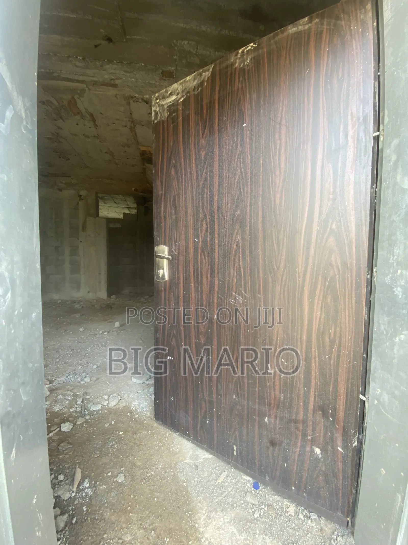 4bdrm Duplex in Brains And Hammers, Life Camp for sale in Life Camp