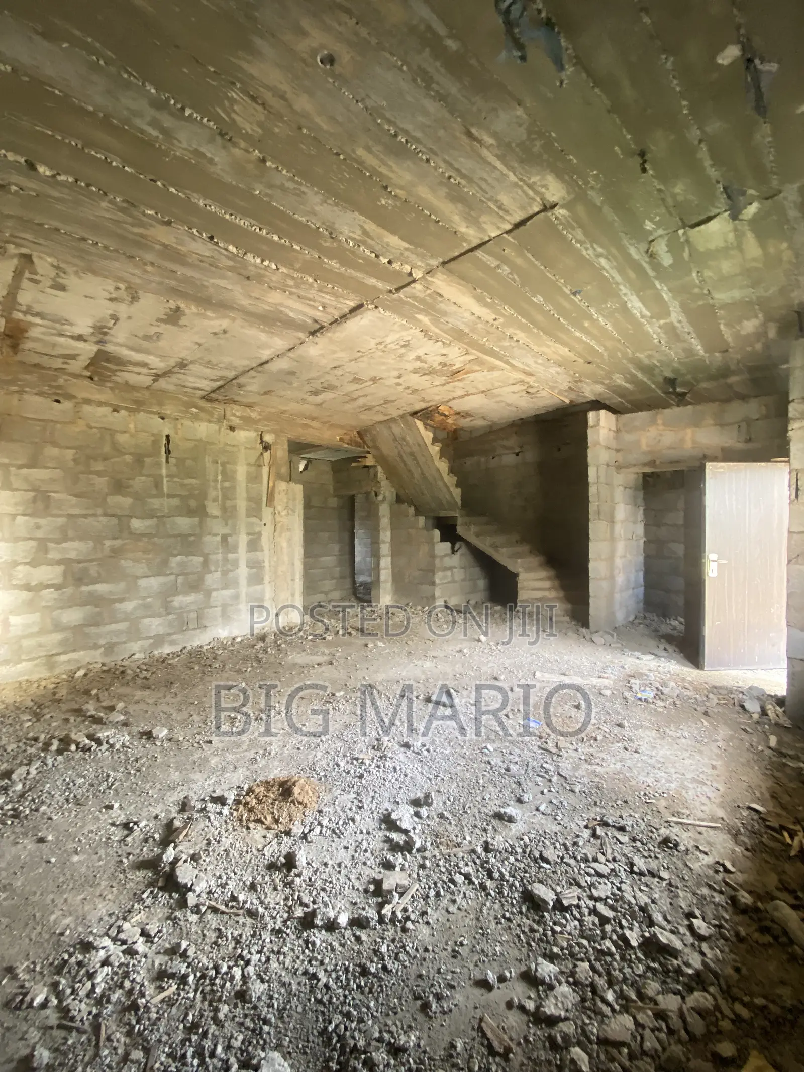 4bdrm Duplex in Brains And Hammers, Life Camp for sale in Life Camp