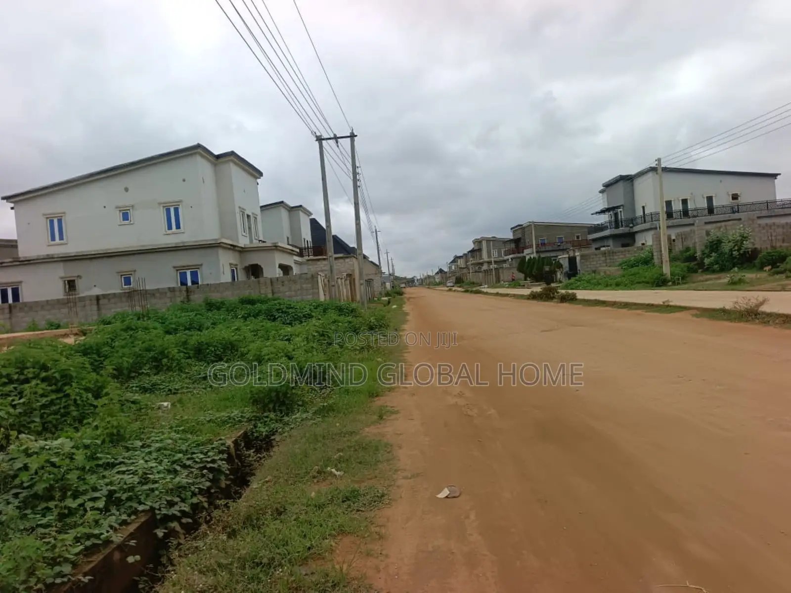 5bdrm Duplex in Lugbe District., FHA for sale in FHA
