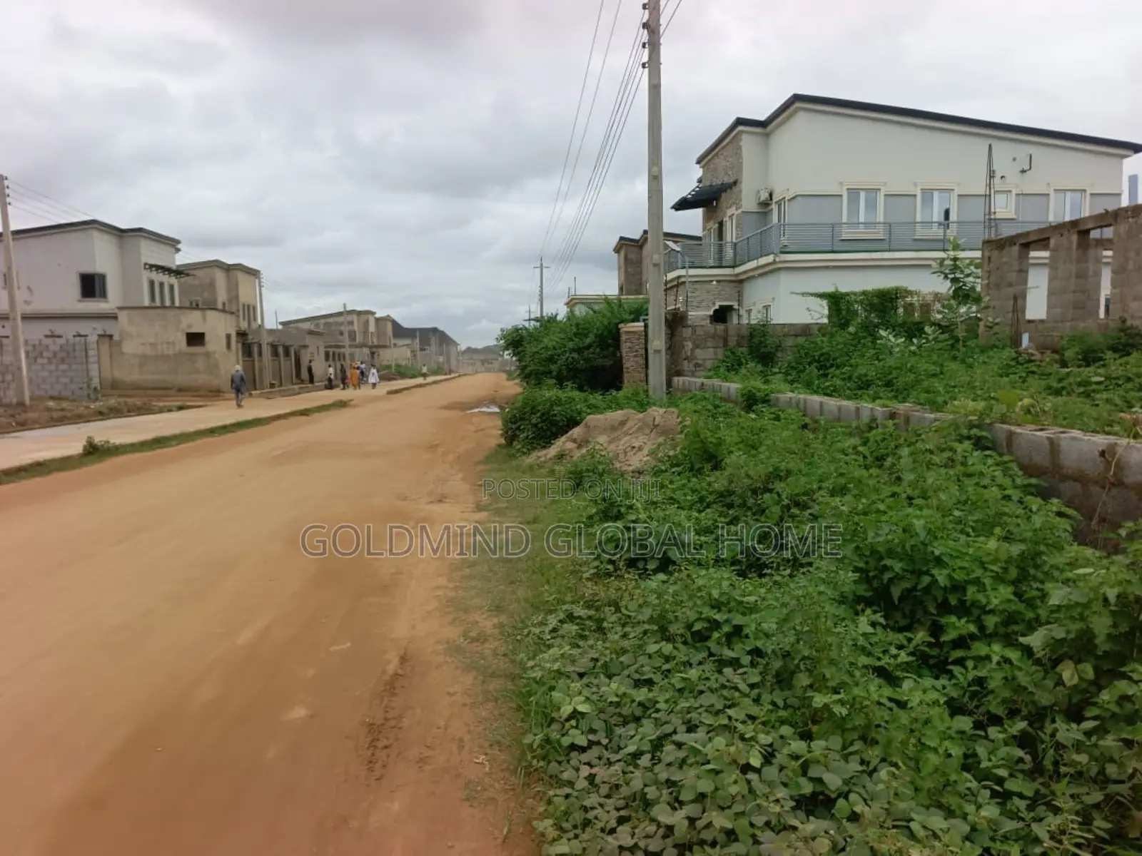 5bdrm Duplex in Lugbe District., FHA for sale in FHA