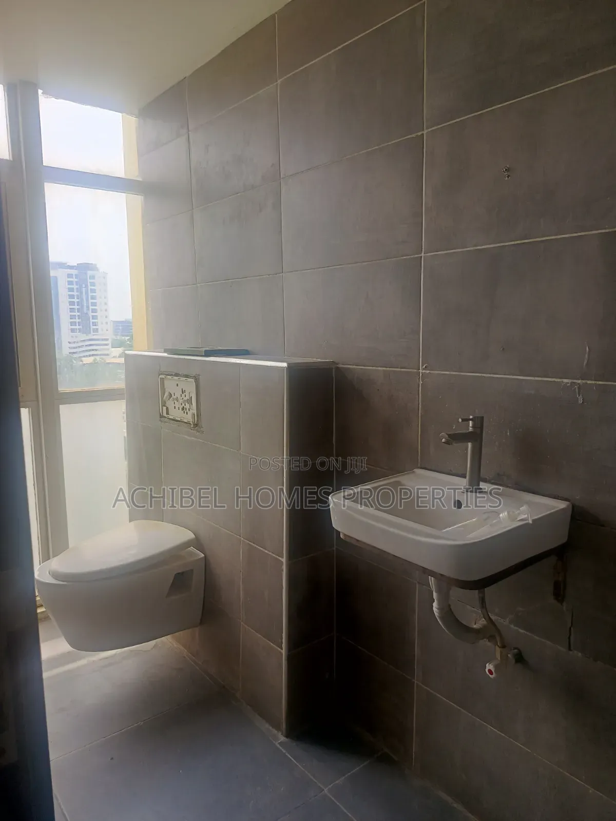 A 120 Square Meter Office Space in Victoria Island Lagos in Ademola Adetokunbo