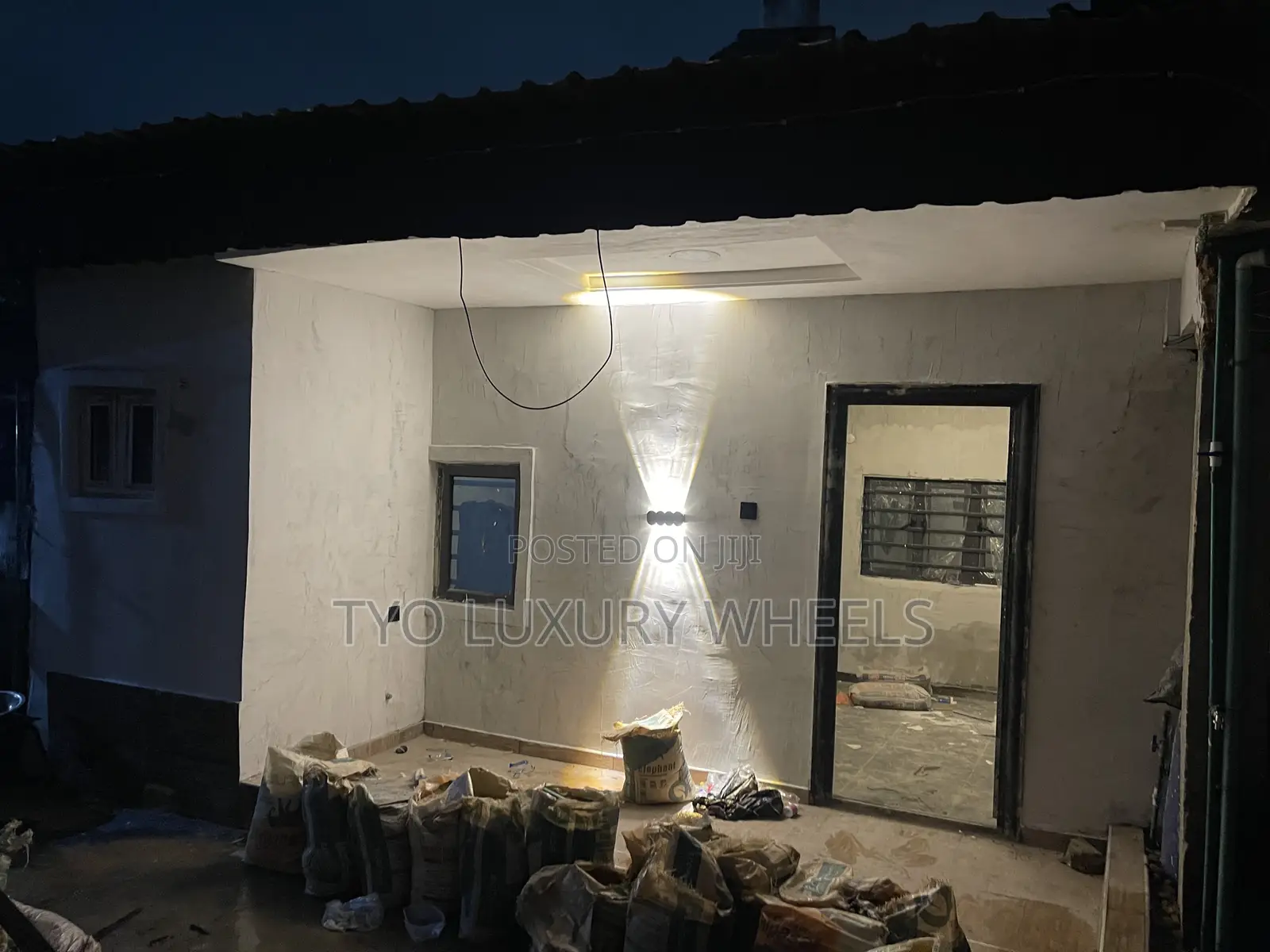 Mini Flat in Bank Olemoh, Randle Avenue for rent in Randle Avenue