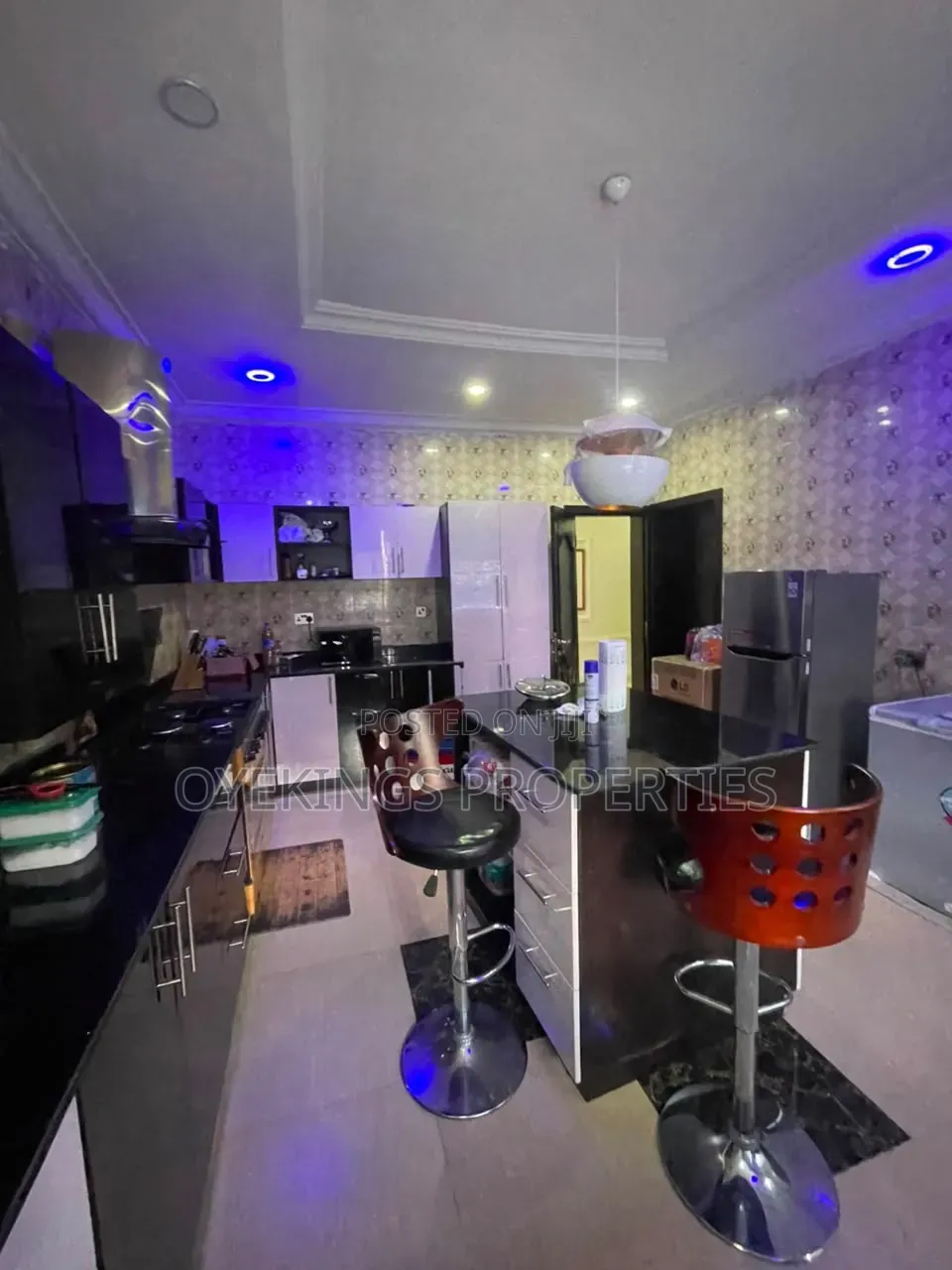 5bdrm Bungalow in Jankata, Oluyole for sale in Oluyole