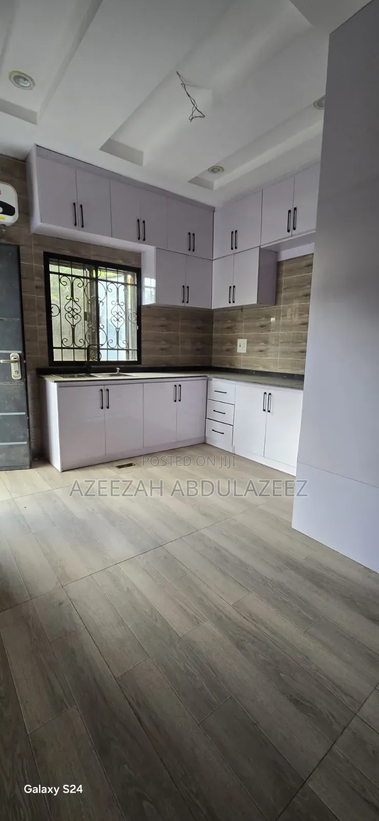 4bdrm Duplex in Sabon Lugbe for rent in Sabon Lugbe