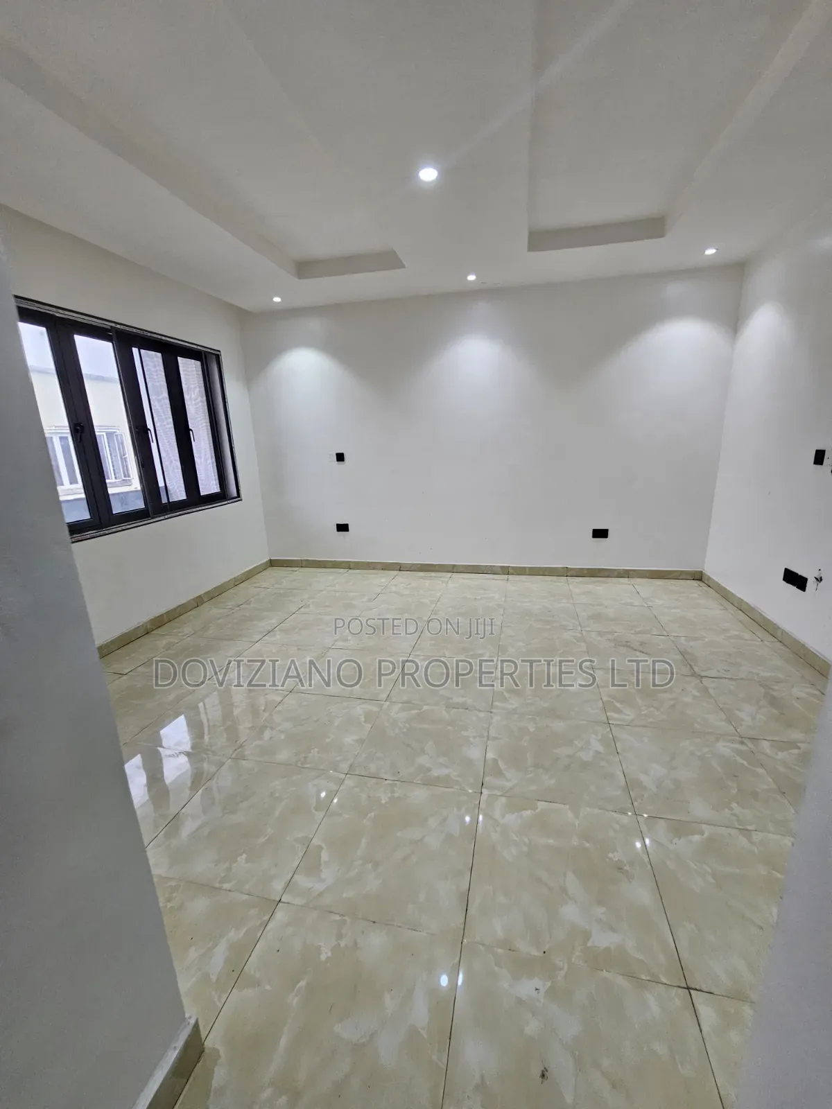 5bdrm Duplex in Lekki Phase 1 for rent in Lekki Phase 1