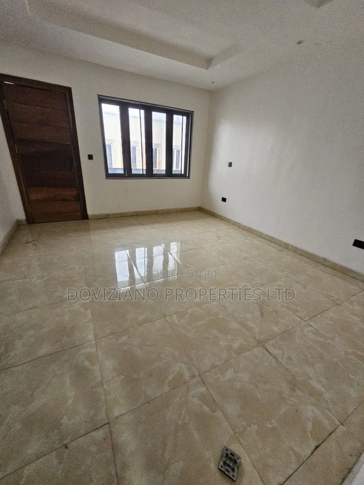 5bdrm Duplex in Lekki Phase 1 for rent in Lekki Phase 1