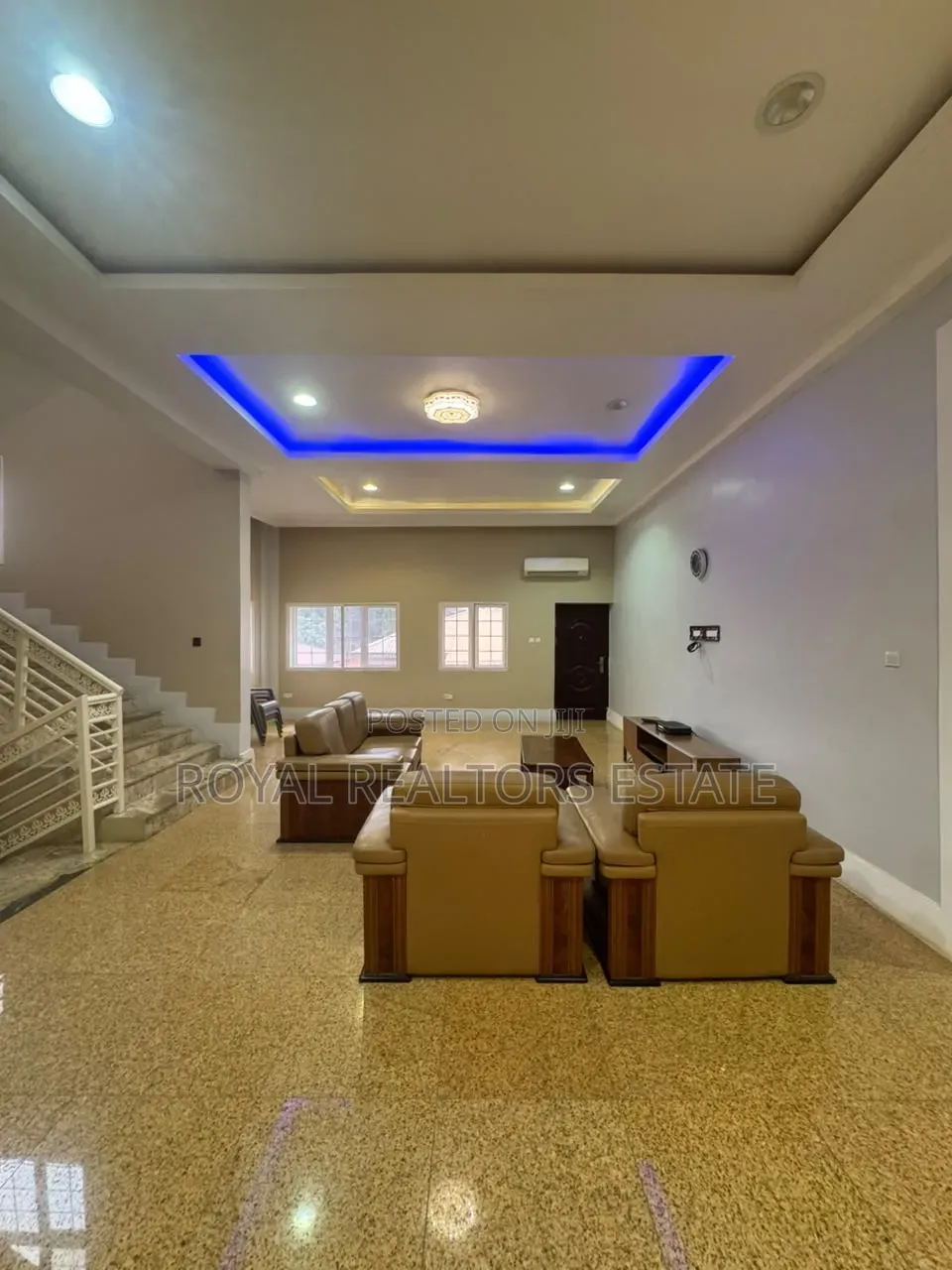 5bdrm Duplex in Kado for rent in Kado