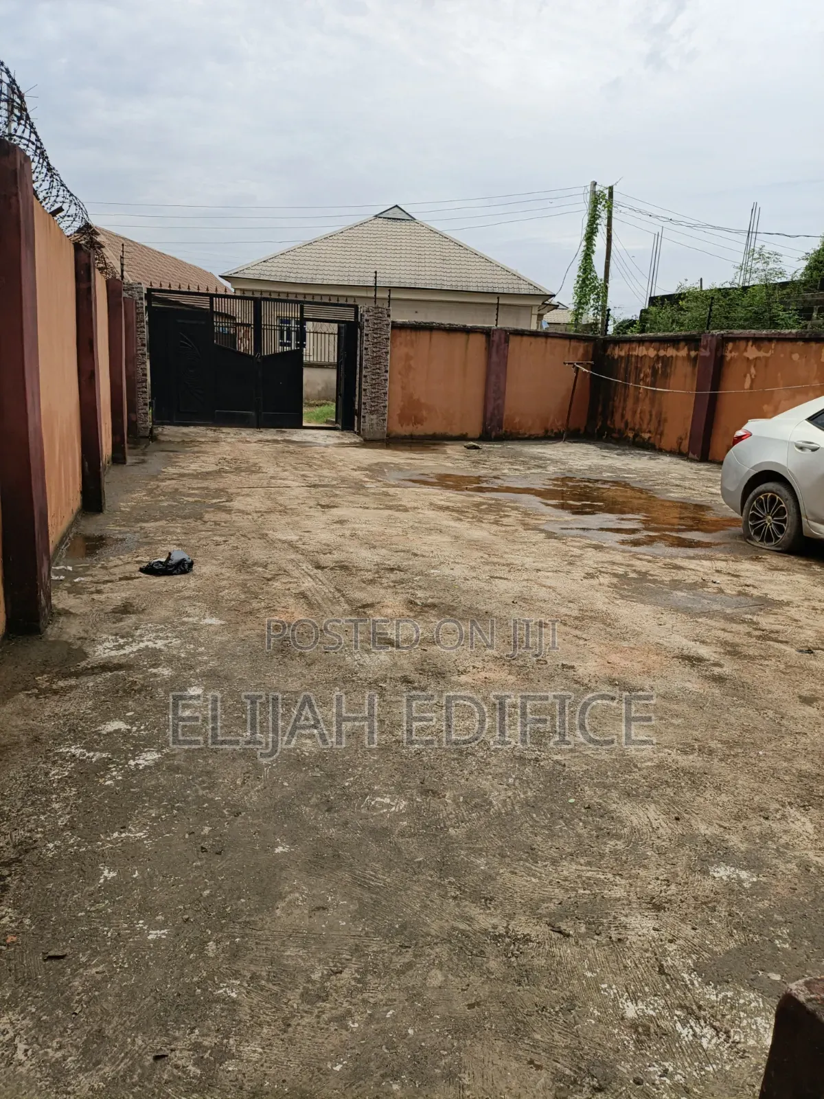 Furnished 3bdrm Bungalow in Oshotta, Ijede / Ikorodu for sale in Ijede / Ikorodu