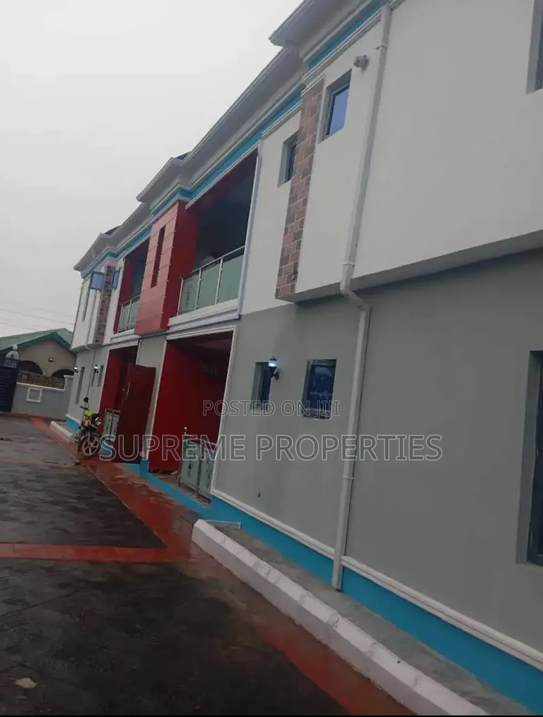 3bdrm Block of Flats in Akobo Oju Irin, Ibadan for sale in Ibadan