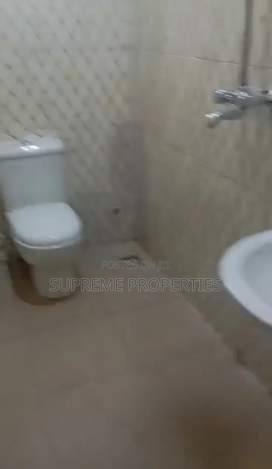 3bdrm Block of Flats in Akobo Oju Irin, Ibadan for sale in Ibadan