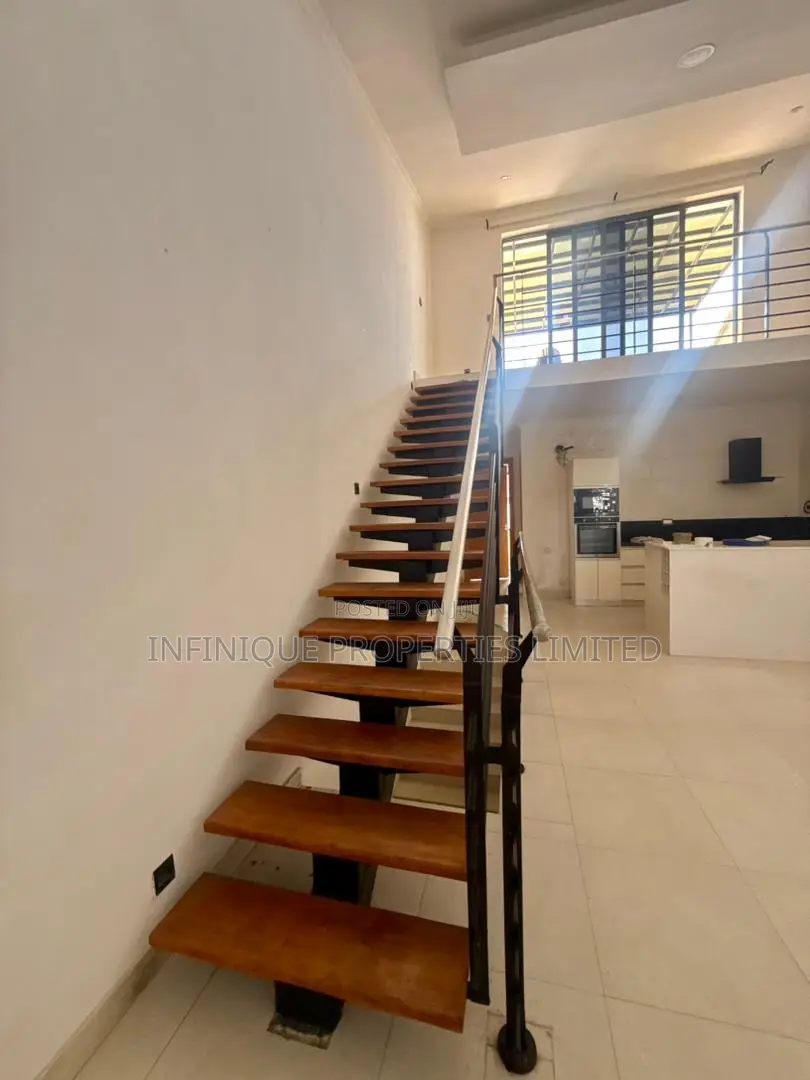 2bdrm Maisonette in Lekki Phase 1 for rent in Lekki Phase 1