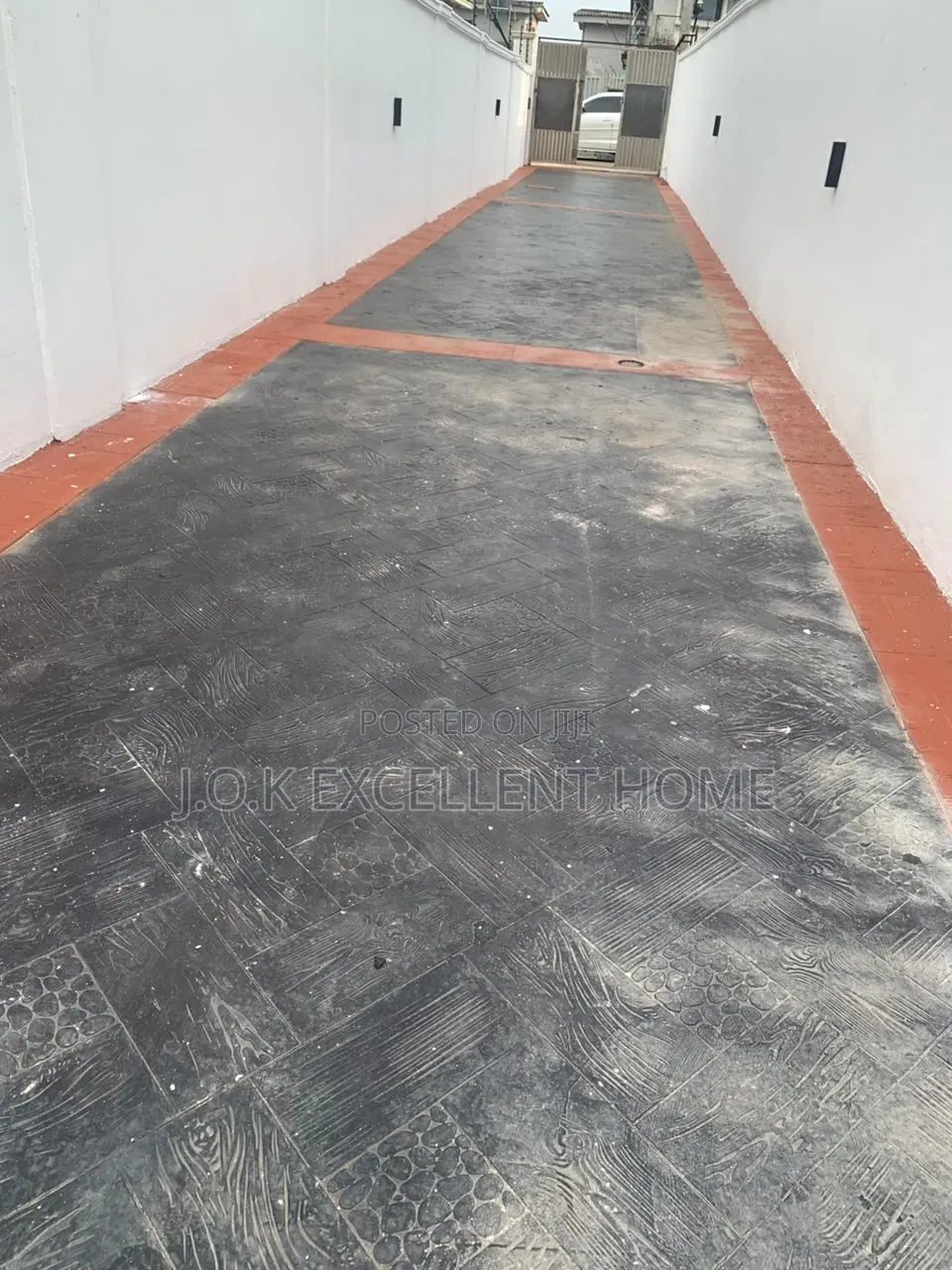 4bdrm Duplex in Alamutu Estate, for sale in Fagba