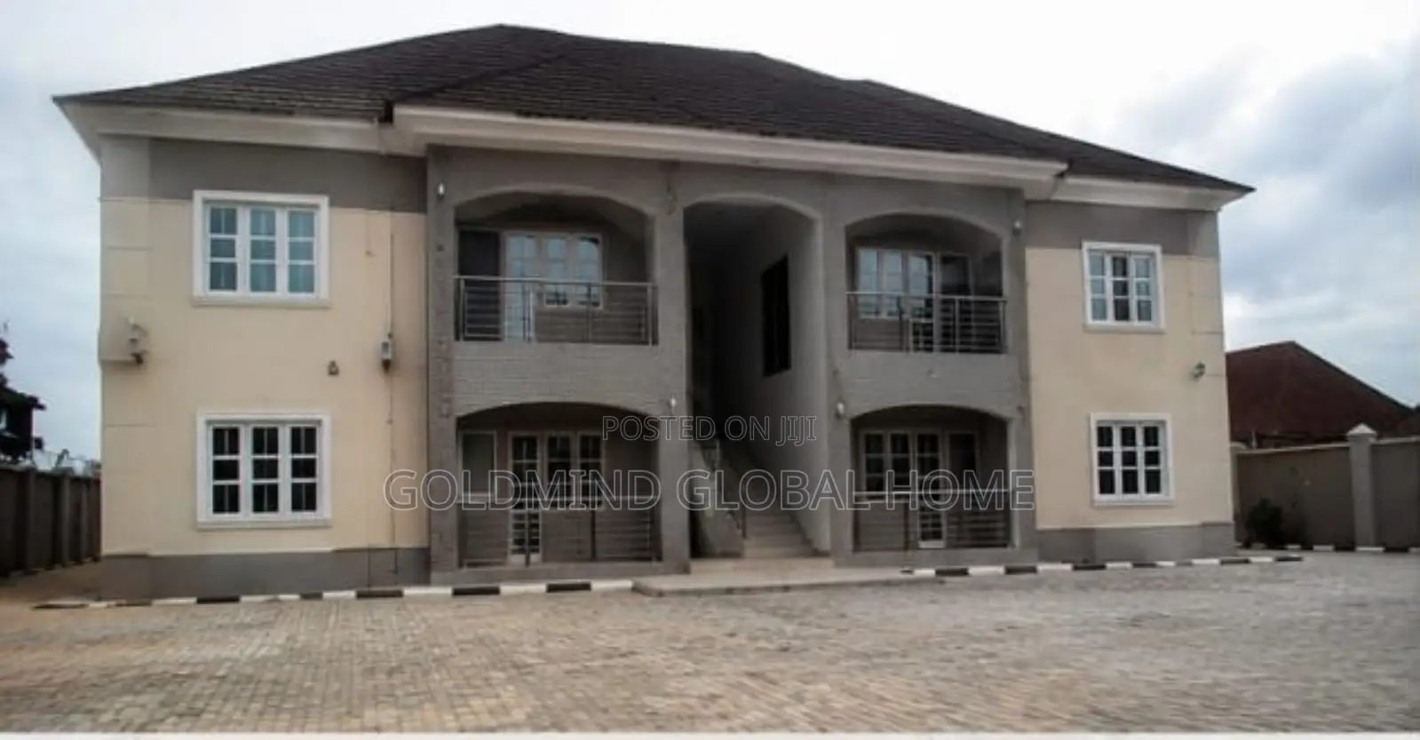 2bdrm Block of Flats in Gwagwalada Phase 3,, Kutunku for sale in Kutunku
