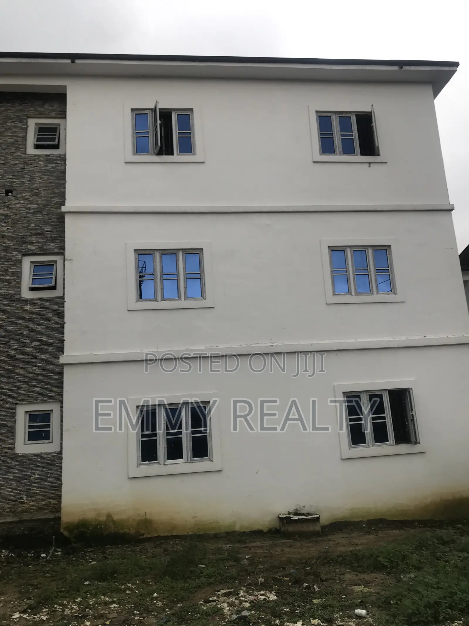 3bdrm Apartment in Garden Estate, Eliozu for rent in Eliozu