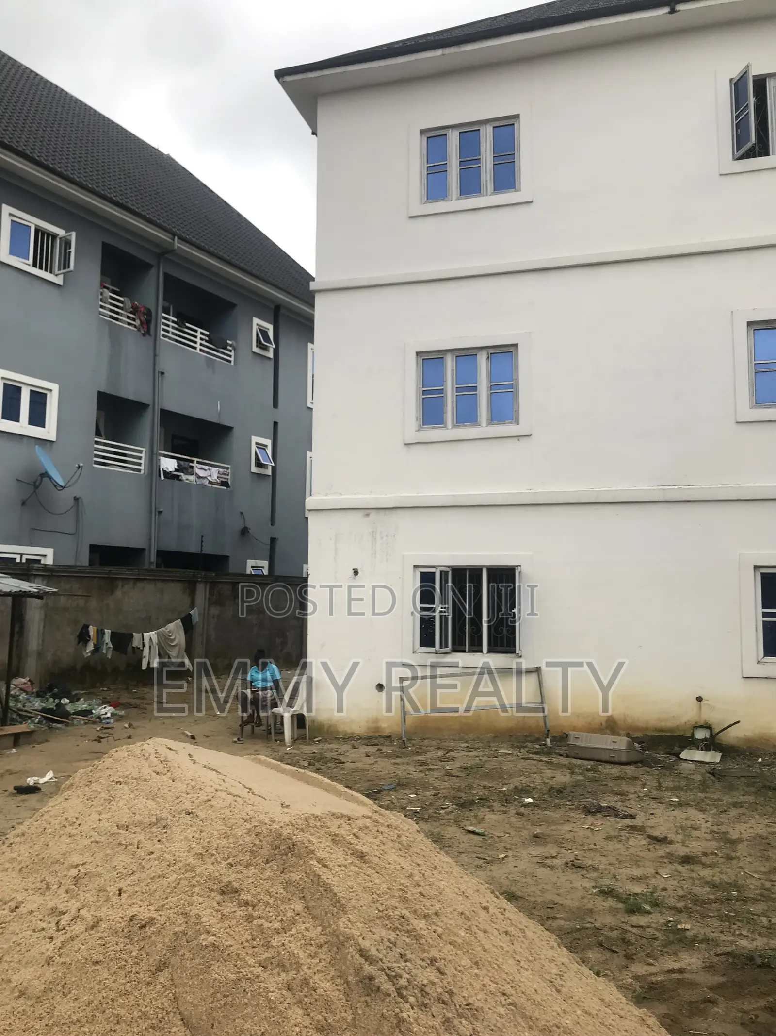 3bdrm Apartment in Garden Estate, Eliozu for rent in Eliozu
