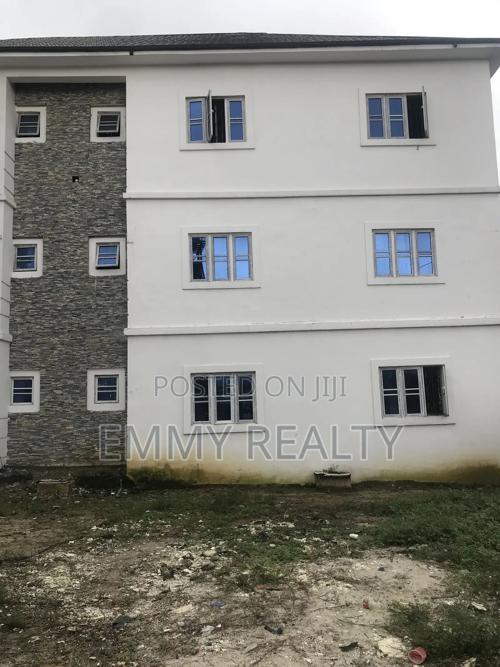 3bdrm Apartment in Garden Estate, Eliozu for rent in Eliozu
