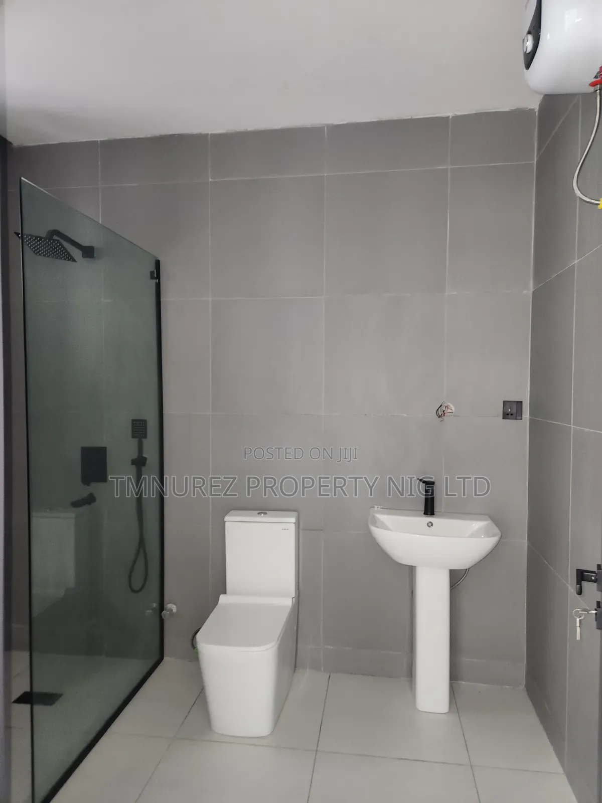 2bdrm Apartment in Ikate-Elegushi for sale in Ikate-Elegushi