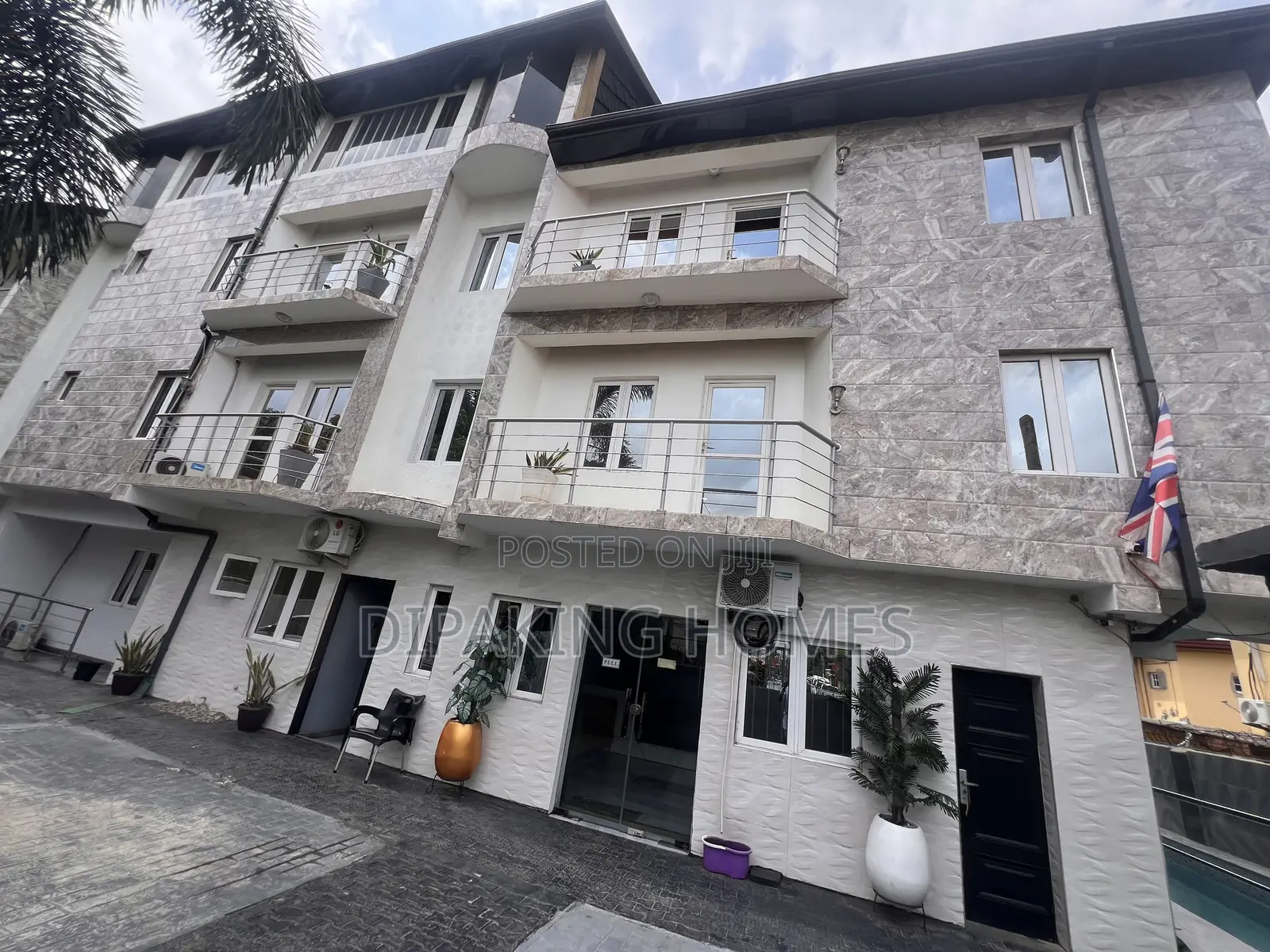 Furnished 2bdrm Apartment in Adeniyi Jones for rent in Adeniyi Jones