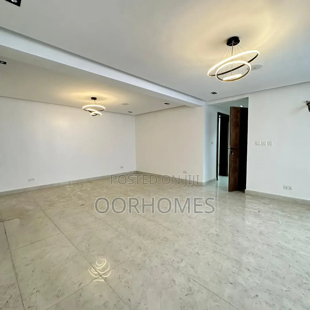 2bdrm Apartment in Abraham Adesanya Estate for sale in Abraham Adesanya Estate