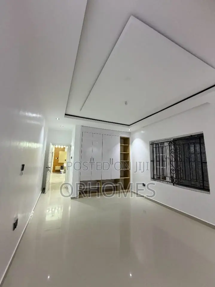 Furnished 4bdrm Duplex in Lekki Gardens for sale in Lekki Gardens Estate