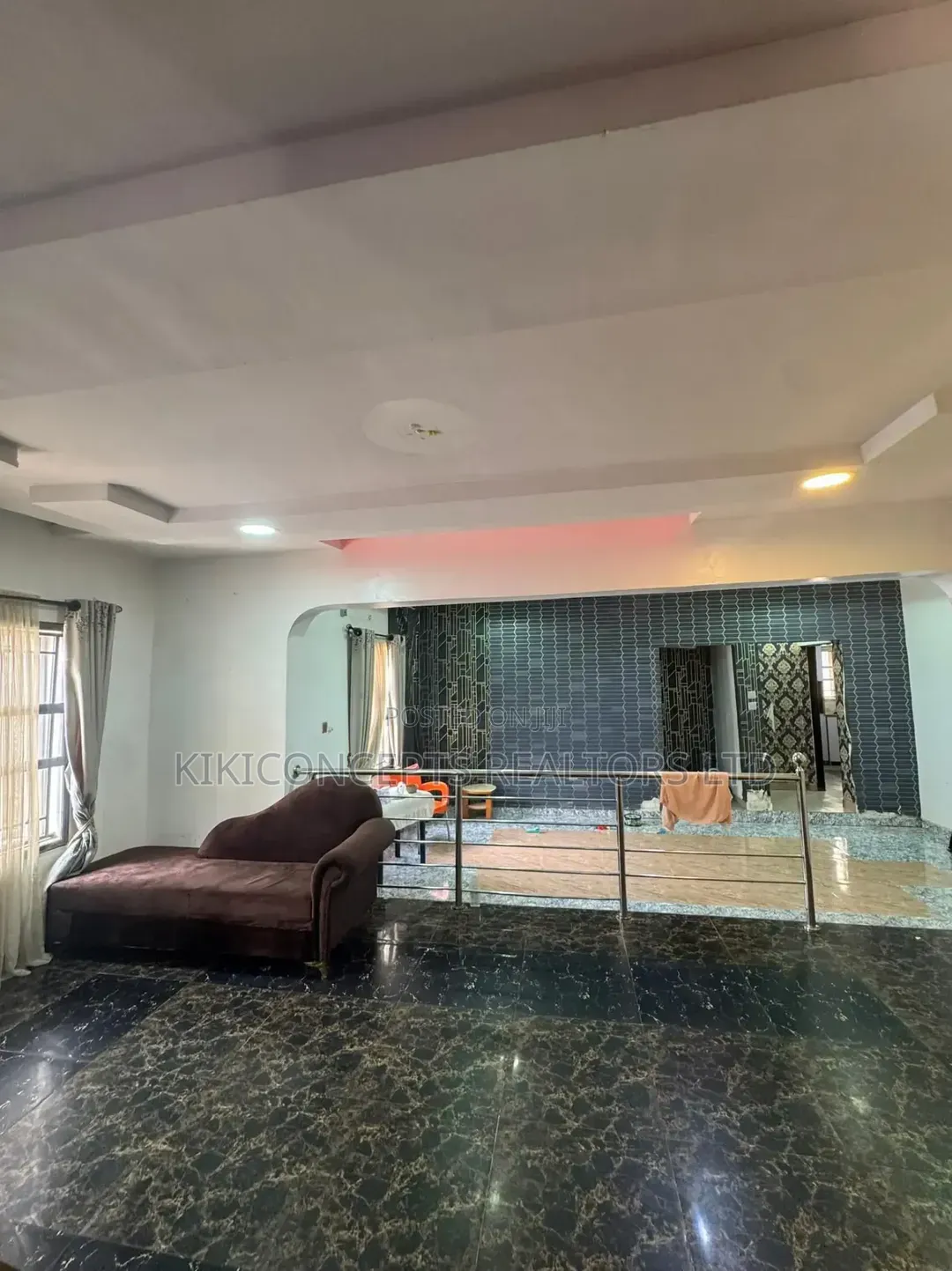 5bdrm Bungalow in Gospel Town, Ibadan for sale in Ibadan