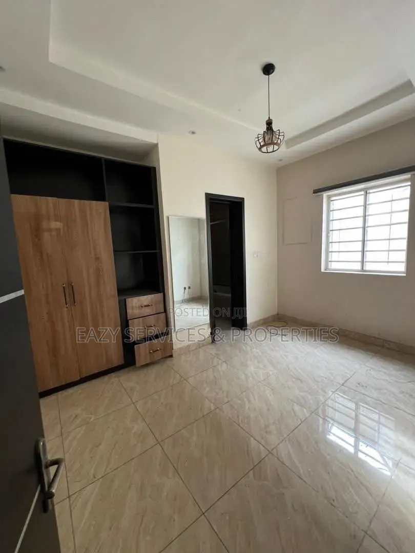 1bdrm Shared Apartment in Gated And Secured, Ikate for rent in Ikate