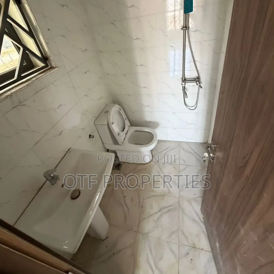 3bdrm Apartment in Garki, Area 1 for sale in Area 1